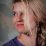 Shelby Means with Della Mae at Gettysburg (August 2013) - photo © Frank Baker