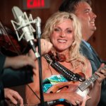Rhonda Vincent at the August 2013 Gettysburg Bluegrass Festival - photo by Frank Baker