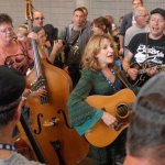 Claire Lynch leading a fan jam during Fan Fest 2012 - photo by Dan Loftin