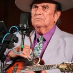 Bobby Osborne at the Gettysburg Bluegrass Festival (August 2014) - photo by Frank Baker