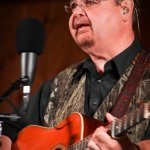 Junior Sisk at the Gettysburg Bluegrass Festival (August 2014) - photo by Frank Baker