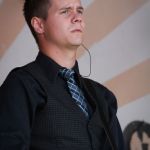 Joe Dean with Doyle Lawson & Quicksilver at the August 2015 Gettysburg Bluegrass Festival - photo by Frank Baker