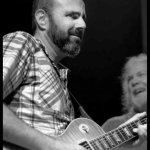 Al Schnier at Jomeokee 2012 - photo © G. Milo Farineau