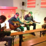 Closing out Adiaha’s camp with a jam session (L-R Mark Stoffel, Trey Hensley, Rob Ickes, Chris Jones, photo by Piero Biasi)