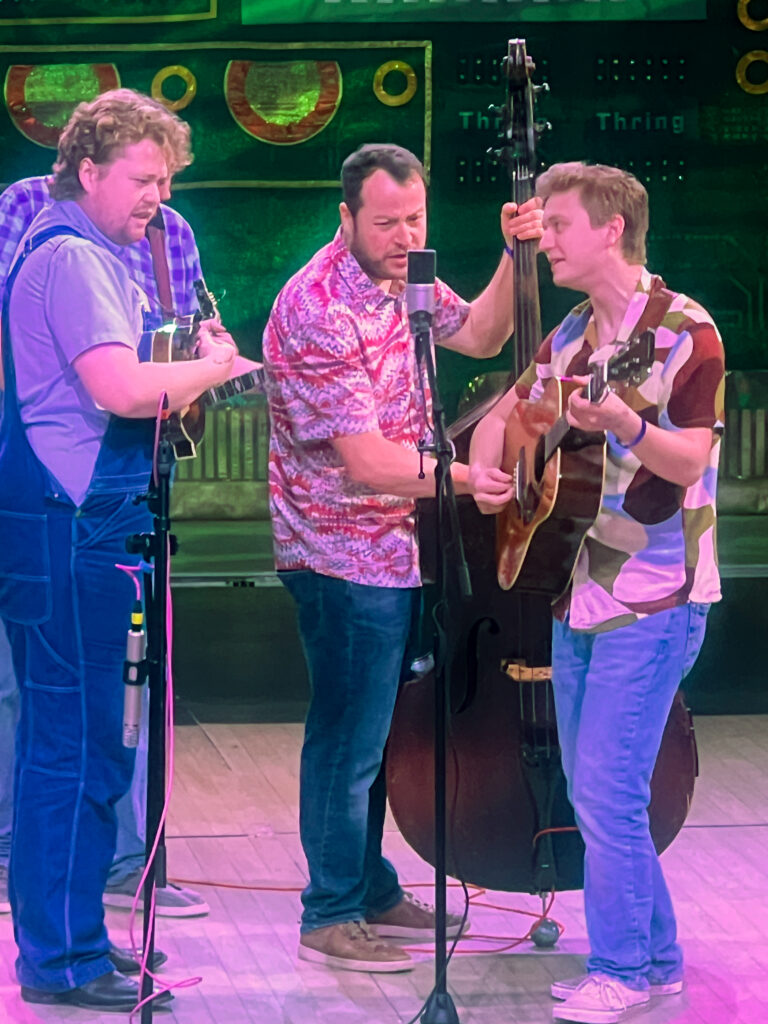 Etlington Enterprise on Danny Stewart's Bluegrass Cruise 2026 - photo © Sandy Hatley